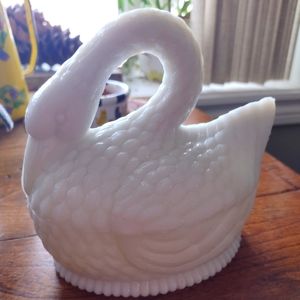 Vintage French glass swan covered dish